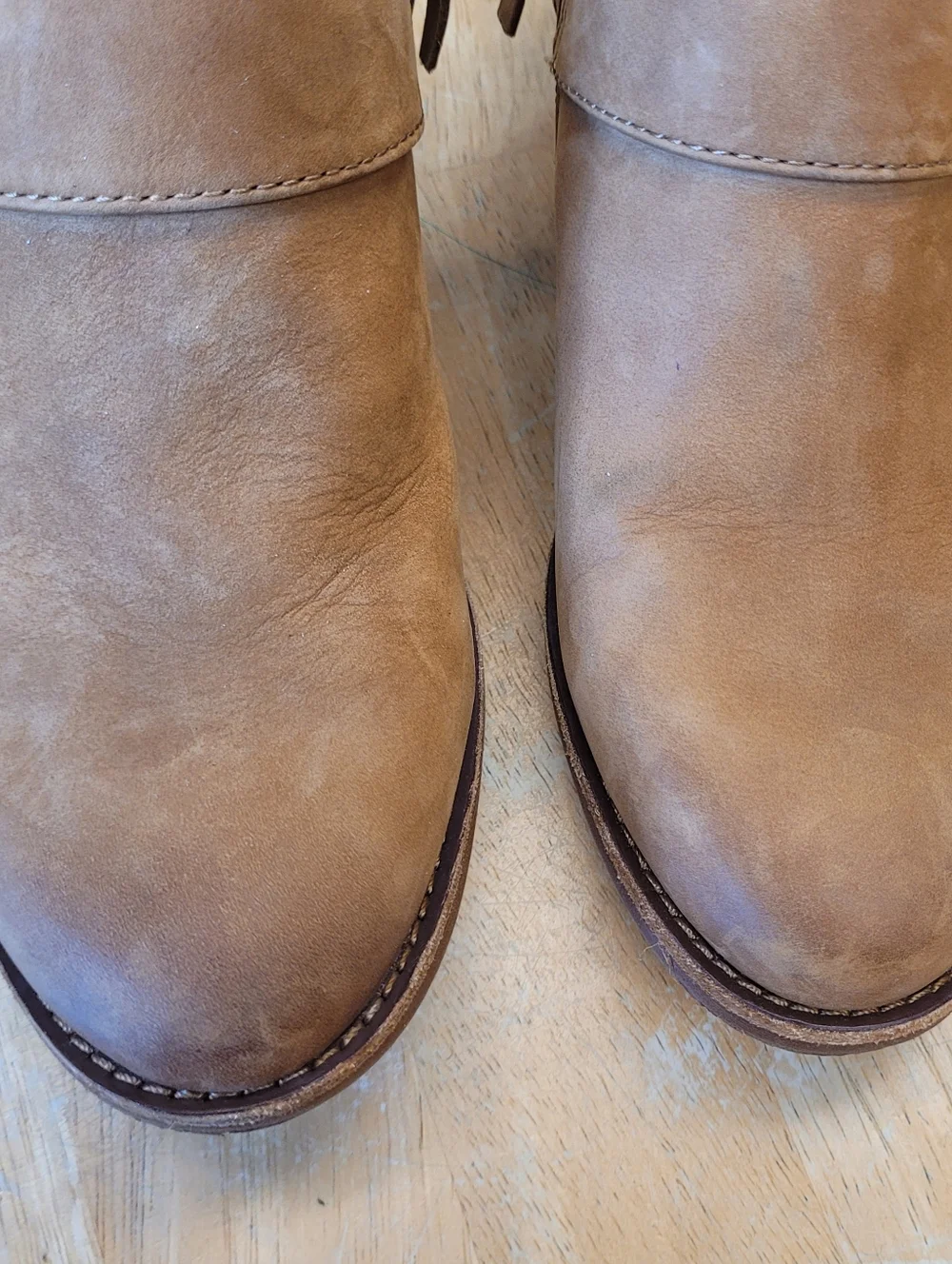 Sofft western buckle